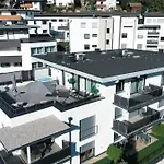 Prázdninový dům Cloud 9 - Penthouse With Rooftop Terrace & Private Whirlpool By Alpenluxus Collection Fügen