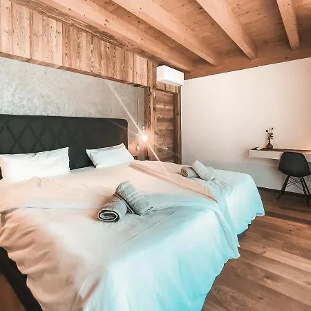 Cloud 9 - Penthouse With Private Rooftop Terrace & Whirlpool In Zillertal, Presented By Alpenluxus *