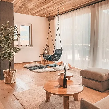 Cloud 9 - Penthouse With Private Rooftop Terrace & Whirlpool In Zillertal, Presented By Alpenluxus Appartement