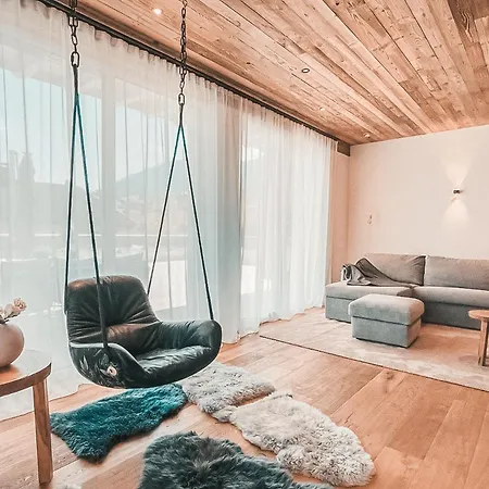 Cloud 9 With Private Roof Terrace & Whirlpool - An Alpenluxus Appartement, Zillertal *