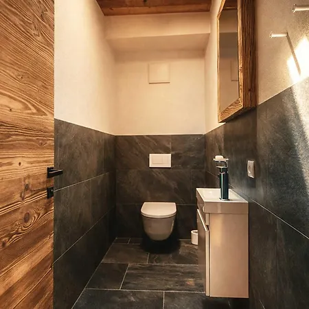 Nyaraló Cloud 9 - Private Whirlpool & Rooftop Terrace Fügen