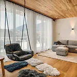 Vakantiehuis Cloud 9 - By Alpenluxus Collection *