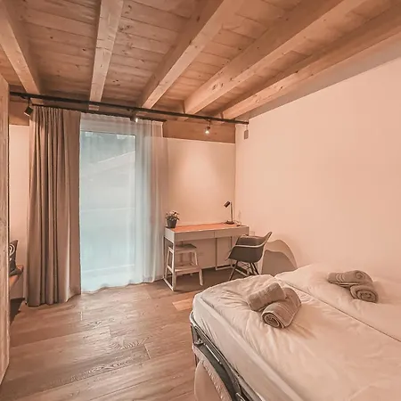 Apartman Cloud 9 With Private Roof Terrace & Whirlpool - An Alpenluxus Appartement, Zillertal *