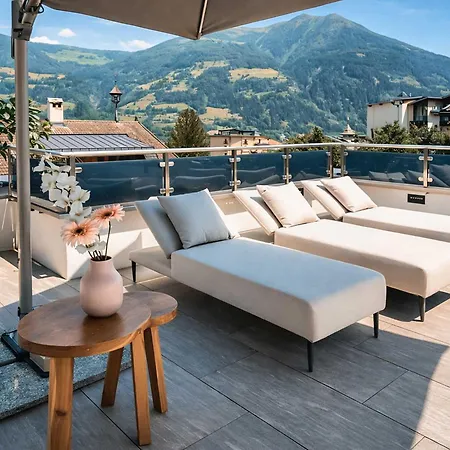 Cloud 9 - By Alpenluxus Collection *